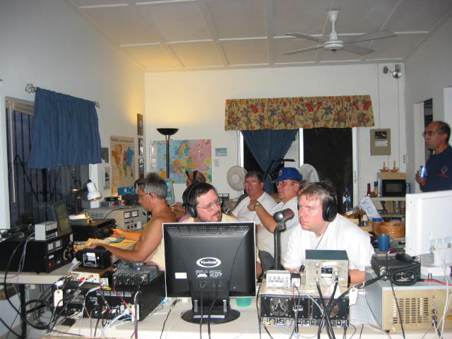 The full PJ2T 2003 crew